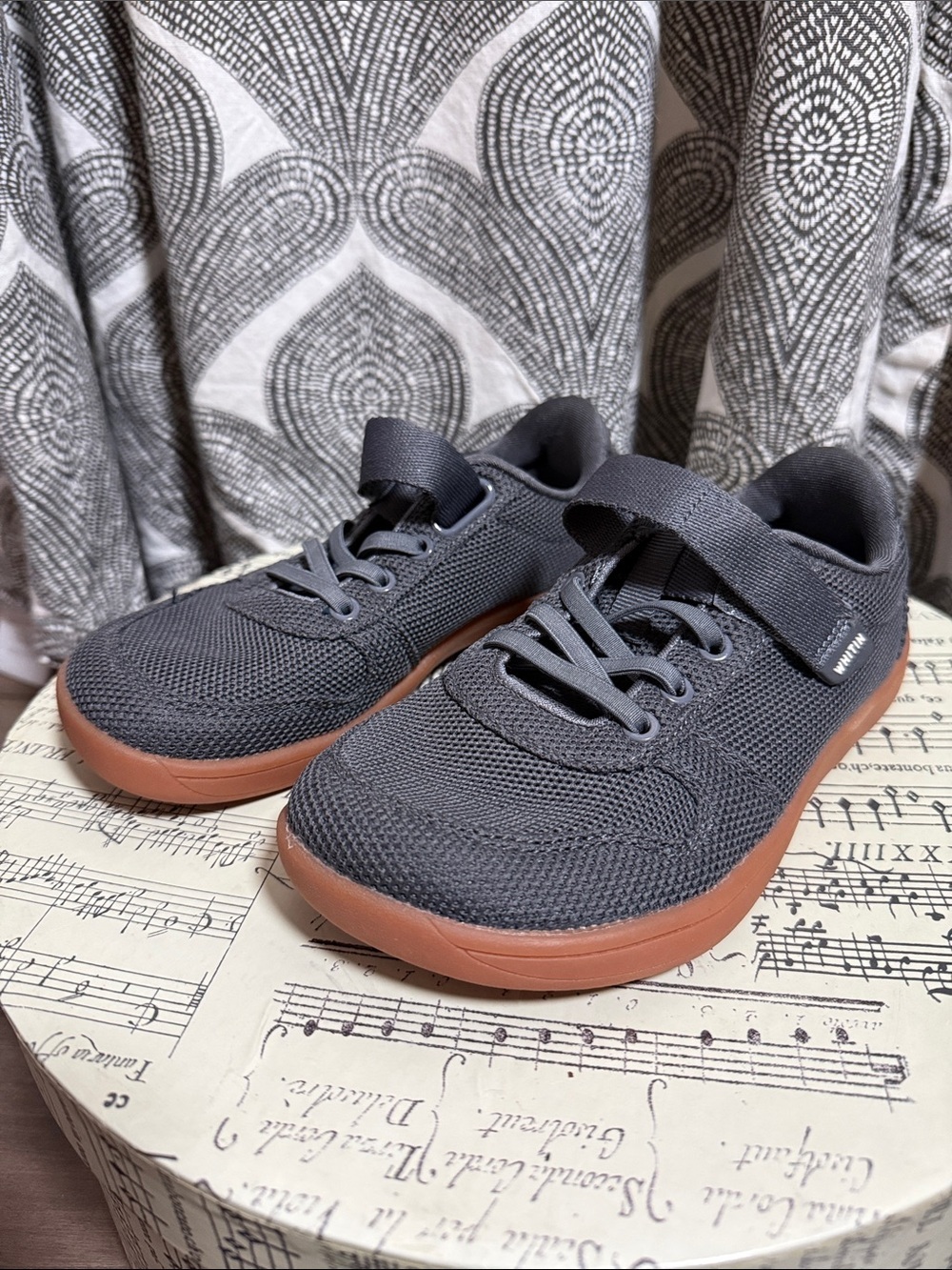WHITIN Gray Mesh Barefoot Minimalist Sneakers - EU 33 - Gum Sole